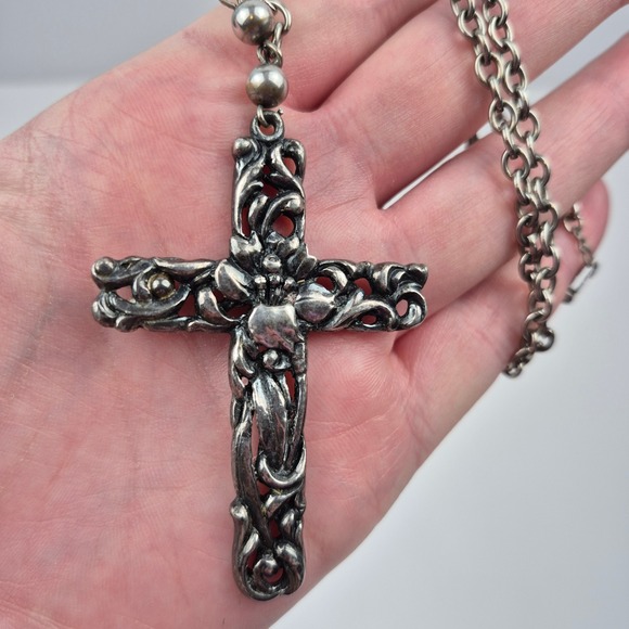 Vtg Silver Ivy Cross Necklace 23" Victorian Style Gothic Openwork Crucifix - Picture 1 of 13